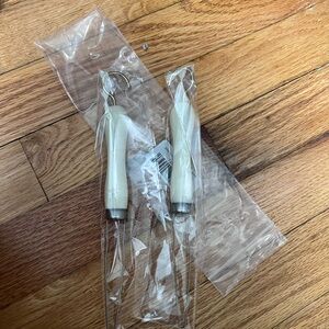 Wedding dress button hook tool